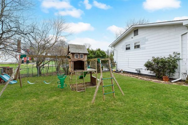 Backyard, Exterior, Playground