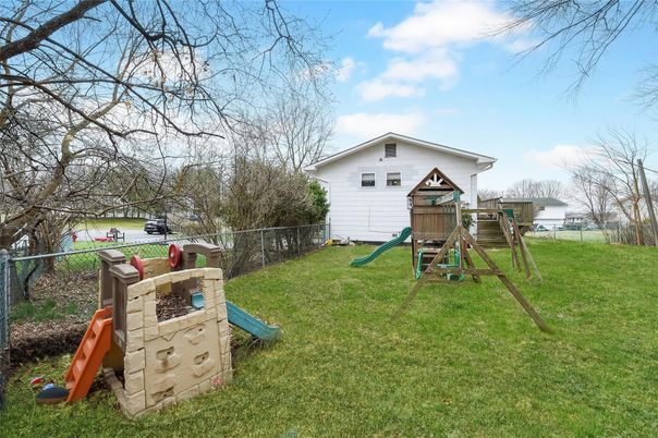 Backyard, Exterior, Playground