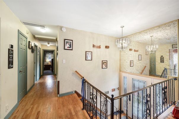 Chandelier, Interior, Wood Texture Flooring