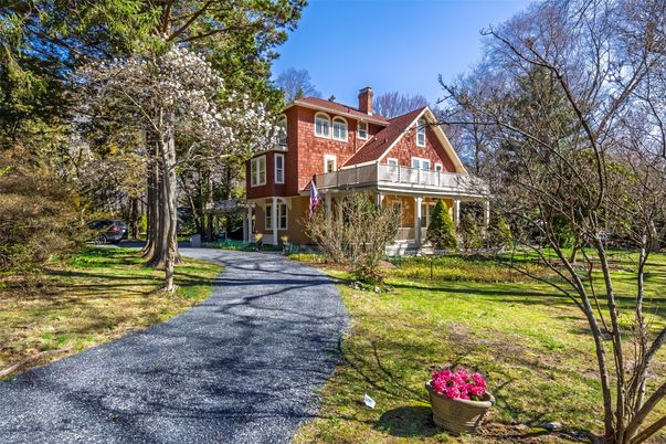 Backyard, Exterior, Facade, Brick Facade, Queen Anne Victorian