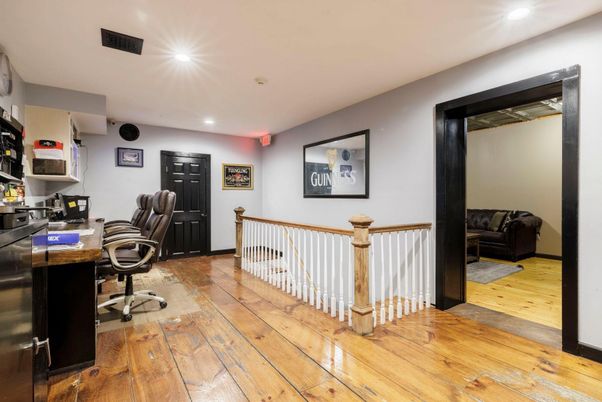 Home Office, Interior, Recessed Lighting, Wood Texture Flooring