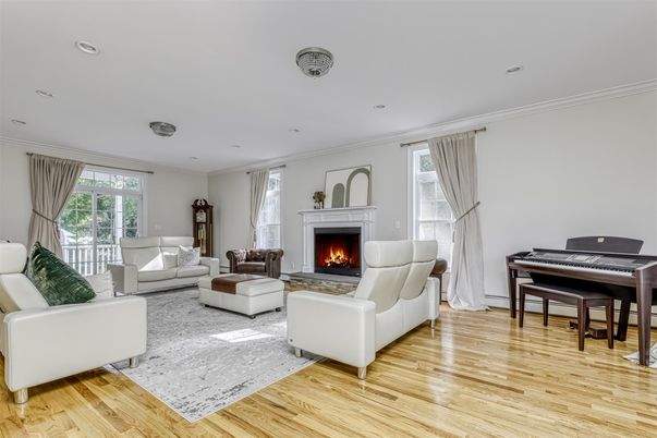 Fireplace, Interior, Living room, Piano, Recessed Lighting, Wood Texture Flooring
