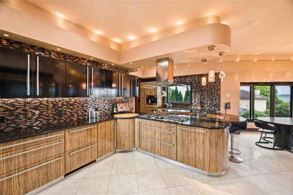 Interior, Kitchen, Pendant Lights, Recessed Lighting, Stainless Steel Appliances