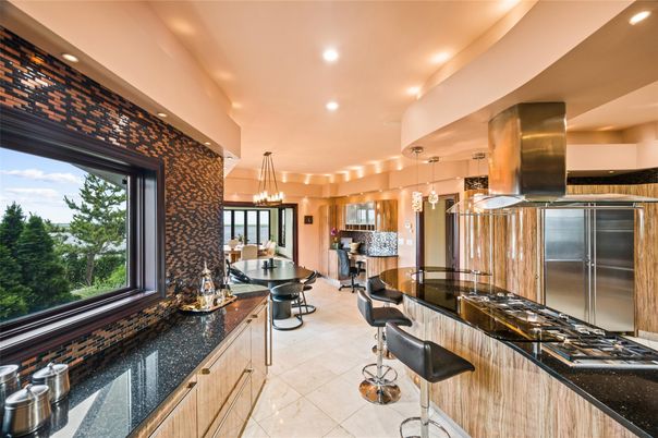 Chandelier, Dining room, Interior, Kitchen, Pendant Lights, Recessed Lighting, Stainless Steel Appliances