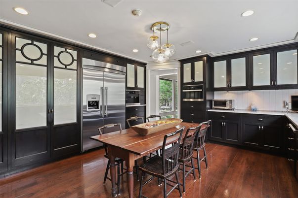 Dining room, Interior, Kitchen, Pendant Lights, Recessed Lighting, Stainless Steel Appliances, Wood Texture Flooring