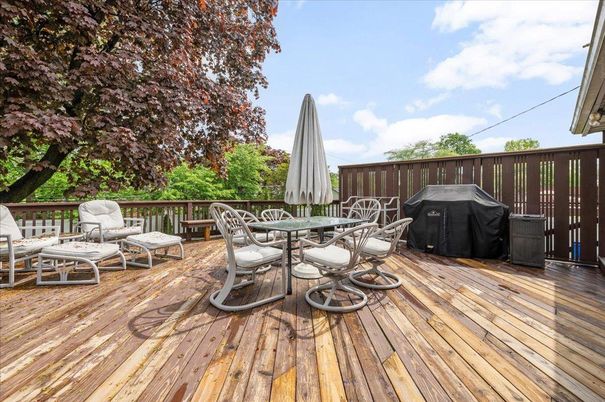 Exterior, Wood Texture Flooring