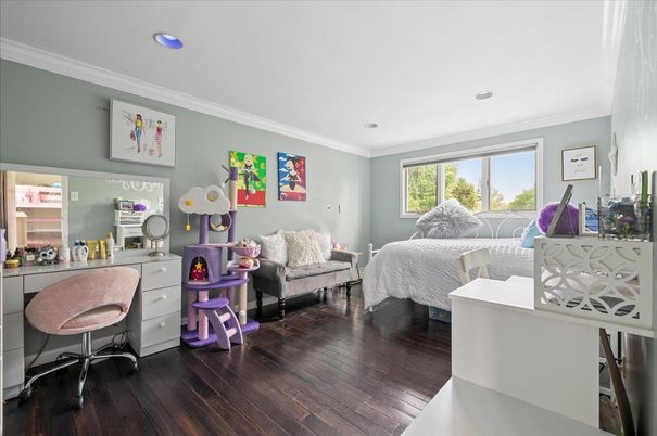 Bedroom, Home Office, Interior, Recessed Lighting, Wood Texture Flooring