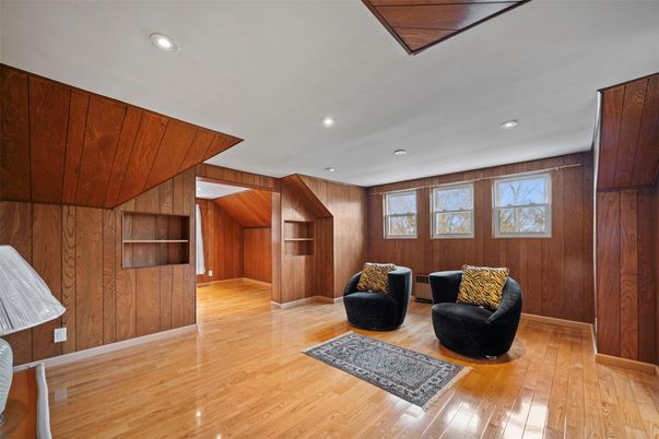Interior, Recessed Lighting, Wood Texture Flooring, Wooden Walls