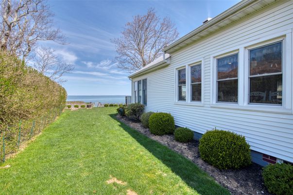 Backyard, Exterior, Water