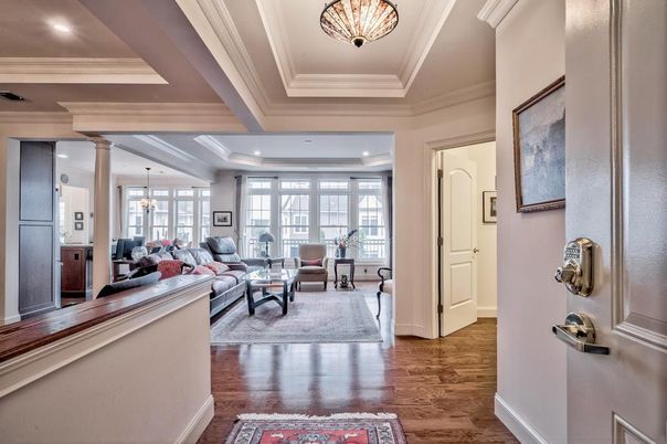 Interior, Living room, Pendant Lights, Recessed Lighting, Wood Texture Flooring