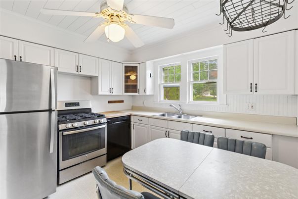 Interior, Kitchen, Stainless Steel Appliances