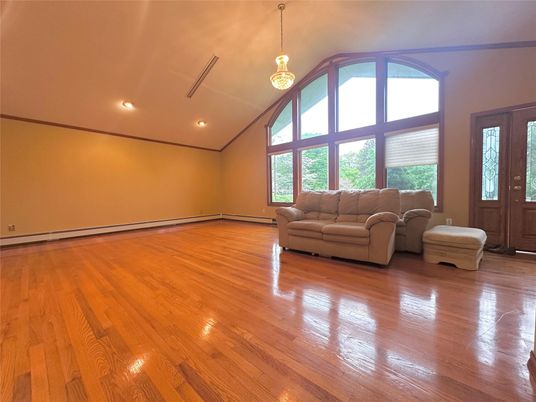 Interior, Living room, Pendant Lights, Recessed Lighting, Wood Texture Flooring