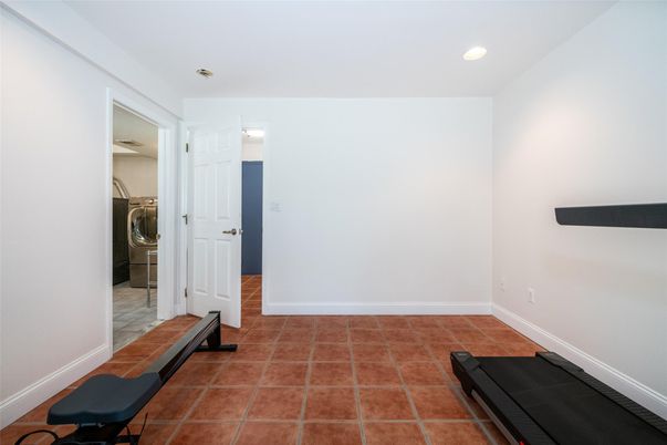 Interior, Recessed Lighting, Utility Closets, Washer