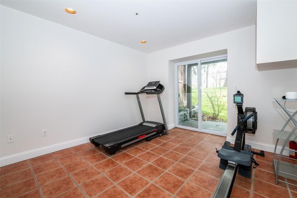 Fitness Equipment, Interior, Recessed Lighting