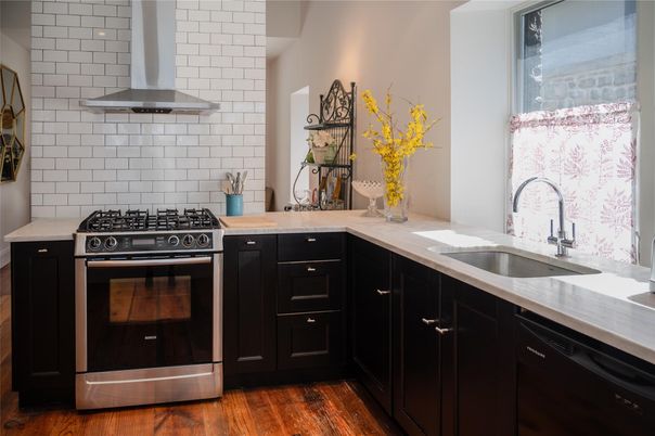 Interior, Kitchen, Stainless Steel Appliances, Wood Texture Flooring