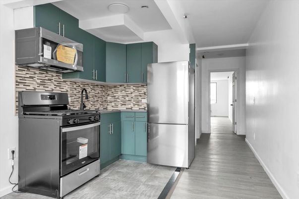 Interior, Kitchen, Stainless Steel Appliances, Wood Texture Flooring