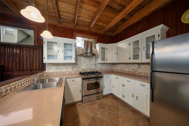 Interior, Kitchen, Pendant Lights, Stainless Steel Appliances, Wooden Beams, Wooden Ceilings