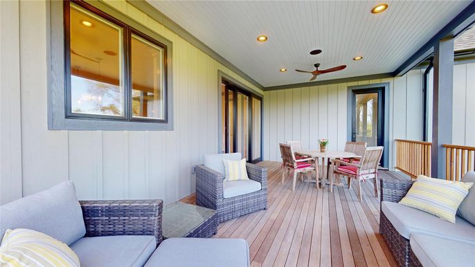 Dining room, Interior, Recessed Lighting