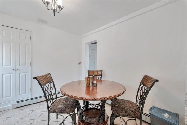Dining room, Interior