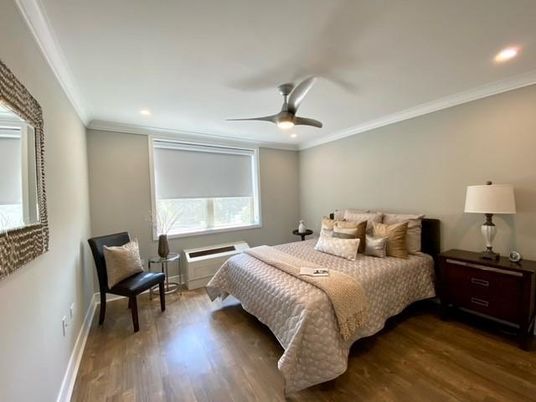 Bedroom, Interior, Recessed Lighting, Wood Texture Flooring