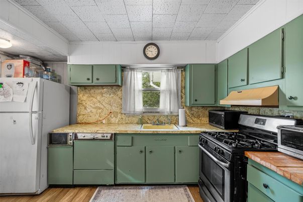 Interior, Kitchen, Wood Texture Flooring