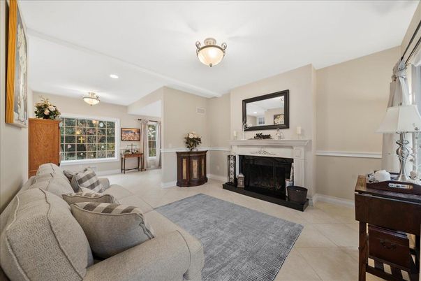 Fireplace, Interior, Living room, Recessed Lighting