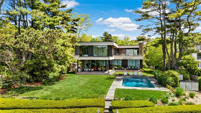 Backyard, Exterior, Pool