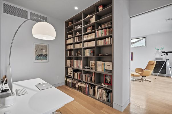 Home Office, Interior, Recessed Lighting, Wood Texture Flooring
