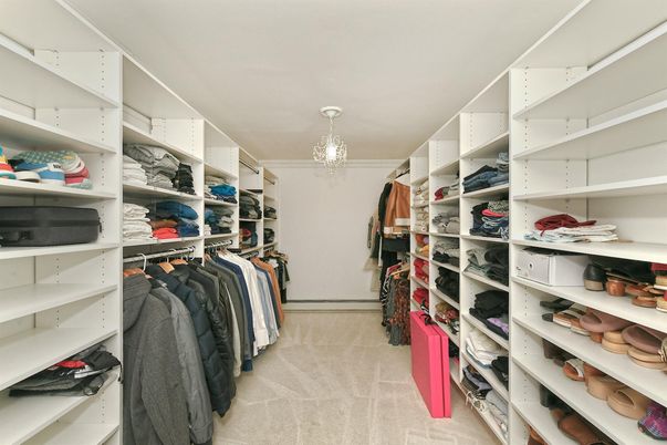 Chandelier, Interior, Walk-in Closets