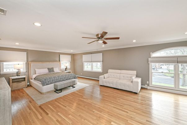 Bedroom, Interior, Recessed Lighting, Wood Texture Flooring