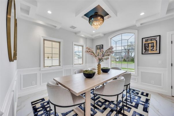 Chandelier, Dining room, Interior, Marble, Recessed Lighting