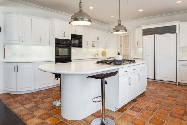 Interior, Kitchen, Pendant Lights, Recessed Lighting
