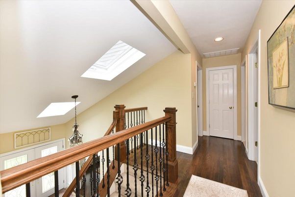 Interior, Pendant Lights, Recessed Lighting, Wood Texture Flooring