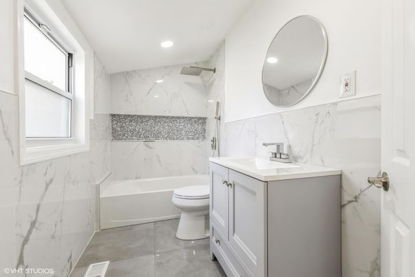 Bathroom, Interior, Marble Walls, Recessed Lighting