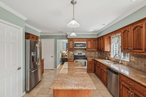 Interior, Kitchen, Pendant Lights, Recessed Lighting, Stainless Steel Appliances
