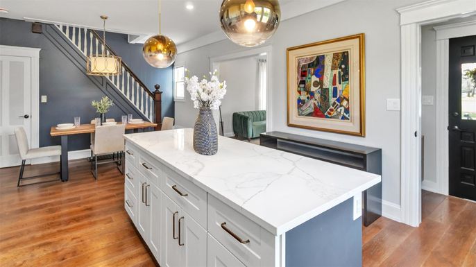 Dining room, Interior, Pendant Lights, Recessed Lighting, Wood Texture Flooring