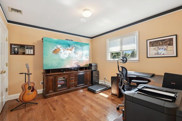 Fitness Equipment, Home Office, Interior, Wood Texture Flooring