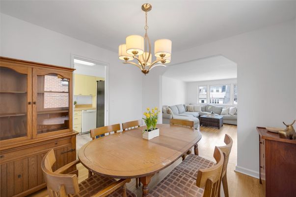 Chandelier, Dining room, Interior, Living room, Wood Texture Flooring