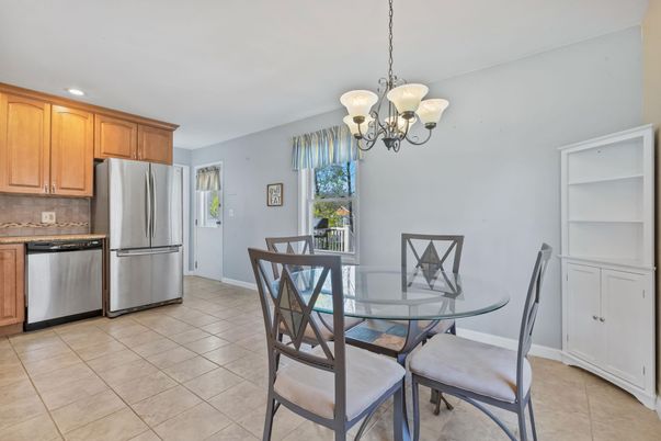 Chandelier, Dining room, Interior, Kitchen, Recessed Lighting