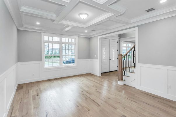 Empty room, Interior, Recessed Lighting, Wood Texture Flooring