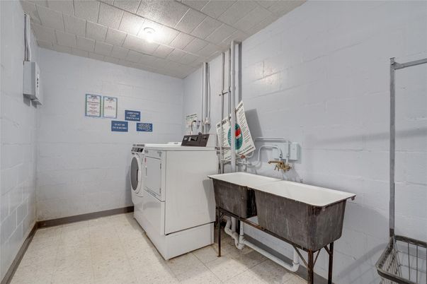 Interior, Washer