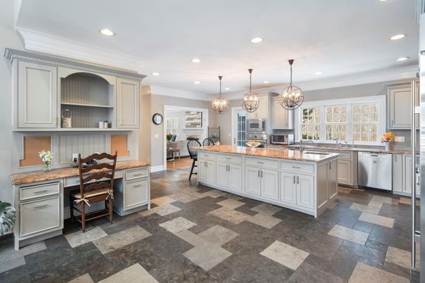 Chandelier, Interior, Kitchen, Pendant Lights, Recessed Lighting, Stainless Steel Appliances