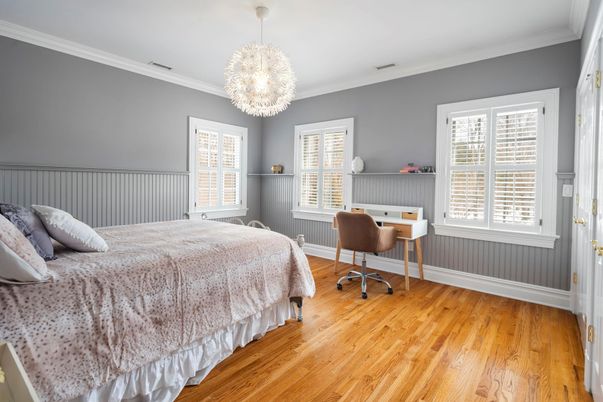 Bedroom, Chandelier, Home Office, Interior, Wood Texture Flooring