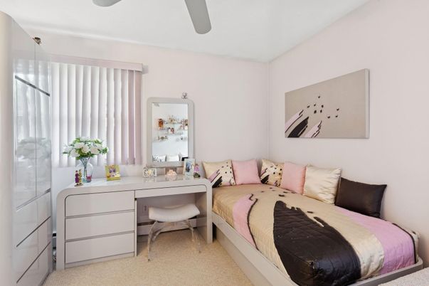 Bedroom, Home Office, Interior