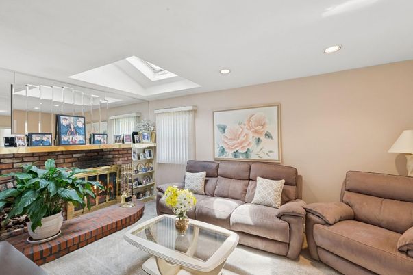 Fireplace, Interior, Living room, Recessed Lighting