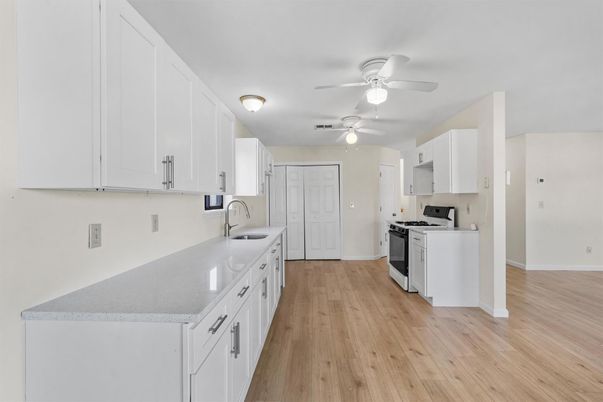 Interior, Kitchen, Wood Texture Flooring