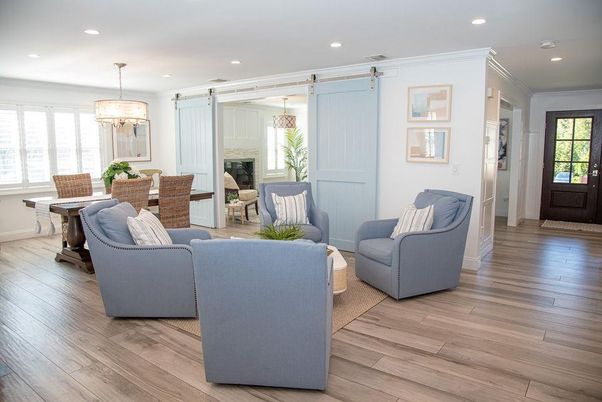 Dining room, Interior, Living room, Pendant Lights, Recessed Lighting, Wood Texture Flooring