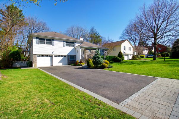 Attached, Backyard, Exterior, Facade, Split Level