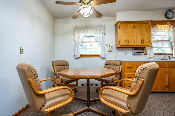 Dining room, Interior