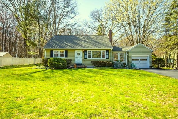 Attached, Backyard, Exterior, Facade, Cape Cod